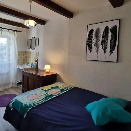 Maison Familiale Calme Avec Terrasse Et Circuits De Randonnée - Fr-1-582-200